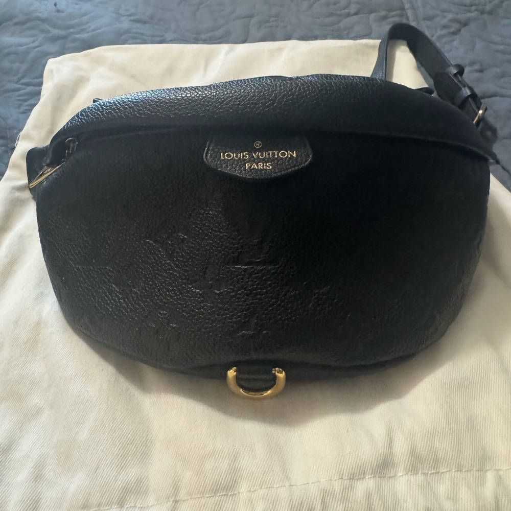 Louis Vuitton Empriente bumbag